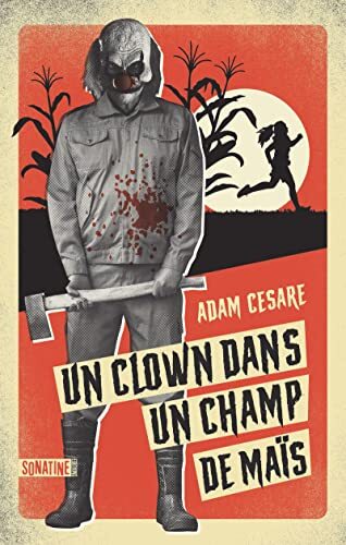 un clown dans un champ de maïs  