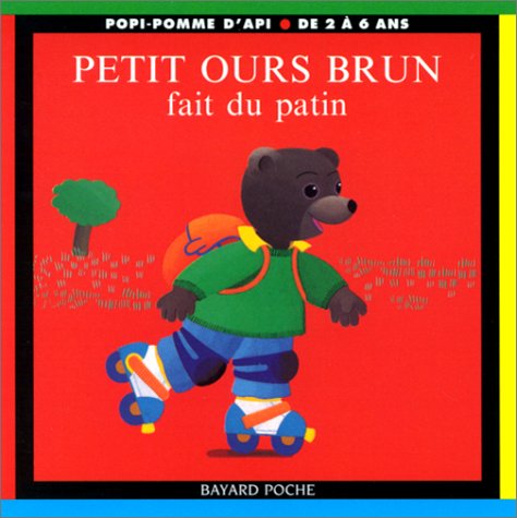 Petit ours brun fait du patin